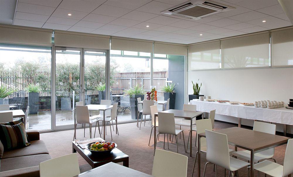 Punthill Knox Aparthotel Wantirna South Exterior foto